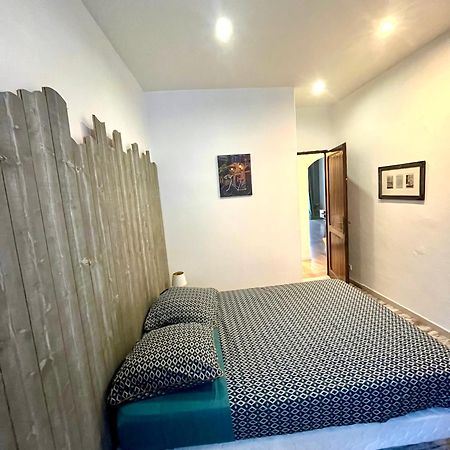 Appartement Au Coeur De Breil Sur Roya Bagian luar foto