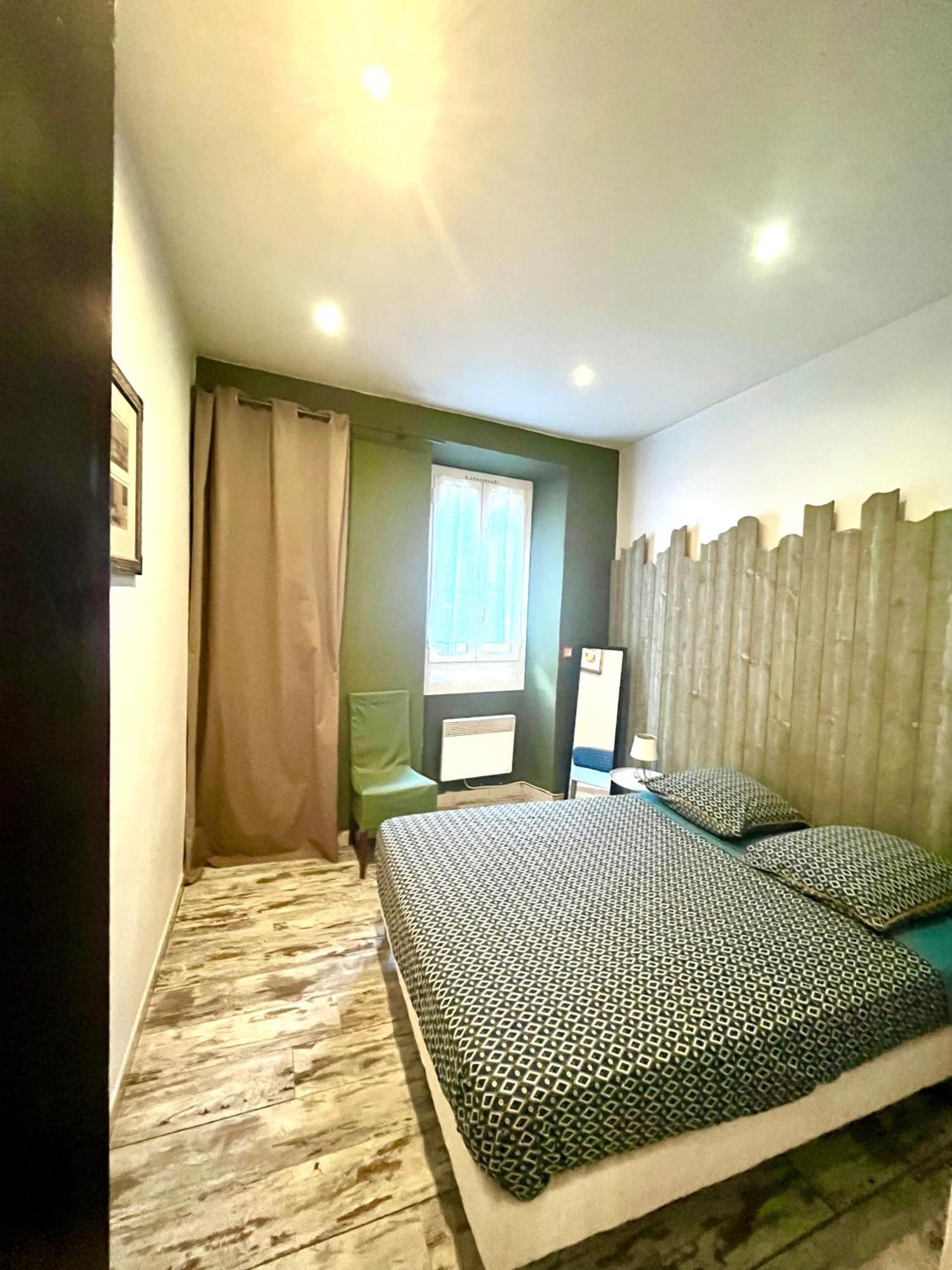 Appartement Au Coeur De Breil Sur Roya Bagian luar foto